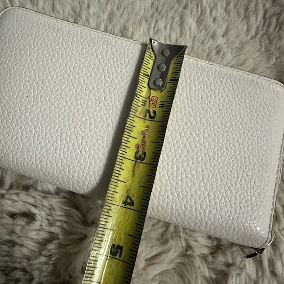 Kate Spade Leila triple compartment shoulder bag with matching wallet - Picture 13 of 16